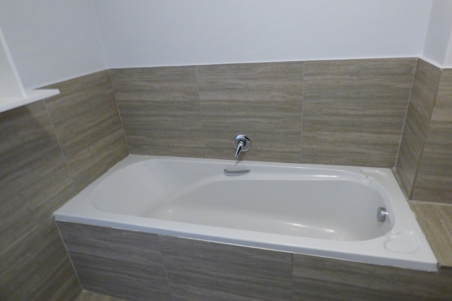 2 Bedroom Property for Sale in Parklands North Western Cape